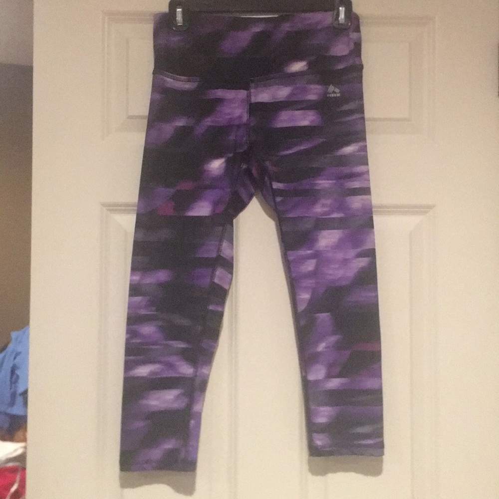 Capri length workout pants